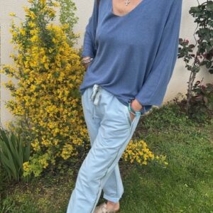 Pantalon décontracté femme bande satin, disponible chez Malou&Co, vêtements pour femme en ligne.