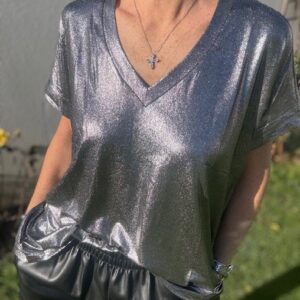 Short simili cuir Disponible chez Malou&Co vêtements pour femme à La Rochelle.